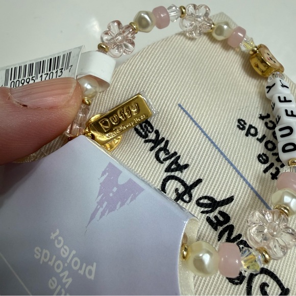 NEW DUFFY BEAR Disney Parks Little Words Project Stretch Bracelet - from Aulani - Picture 3 of 3